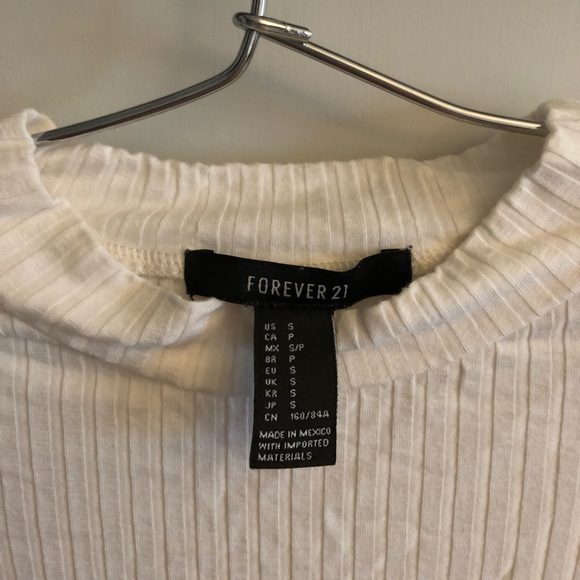 Forever 21 Off-White Mock Neck Ribbed Top Sz S - Picture 3 of 3
